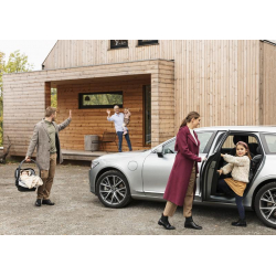 BeSafe iZi Go Modular i-Size X1 Black Car Interior